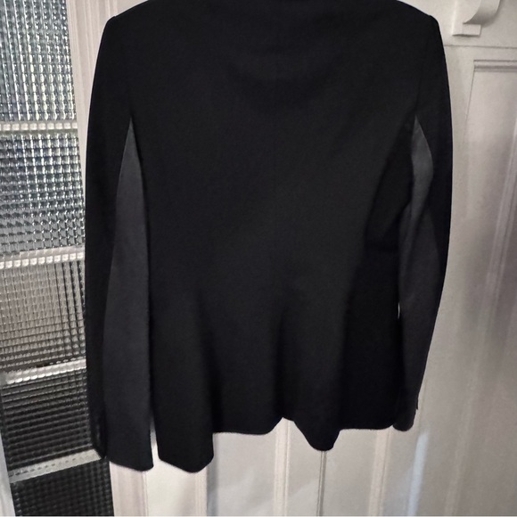 Elizabeth and James REVOLVE Women’s Black Blazer W/ Lamb Leather Trim Sz 4 - Picture 4 of 14